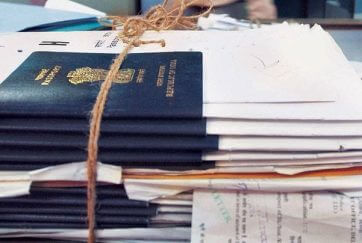 МАЛЕНЬКАЯ ЛОЖЬ ПОРОЖДАЕТ БОЛЬШОЕ НЕДОВЕРИЕ