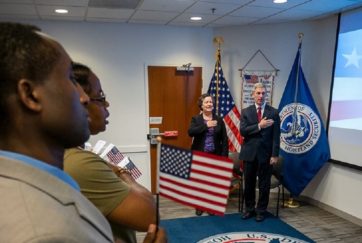 Иммигрантам стало проще помогать своим родственникам становиться резидентами США